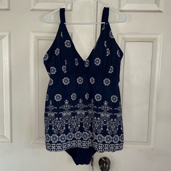 Jantzen Blue And White Floral Print One Piece Swimsuit - Picture 1 of 5